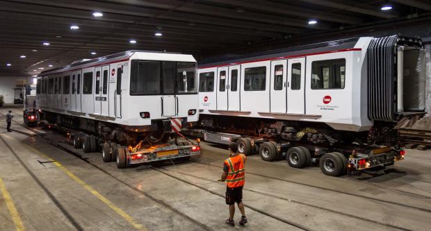 LLEGA A LA L1 EL ULTIMO TREN DE LA SERIE 4000 REFORMADO