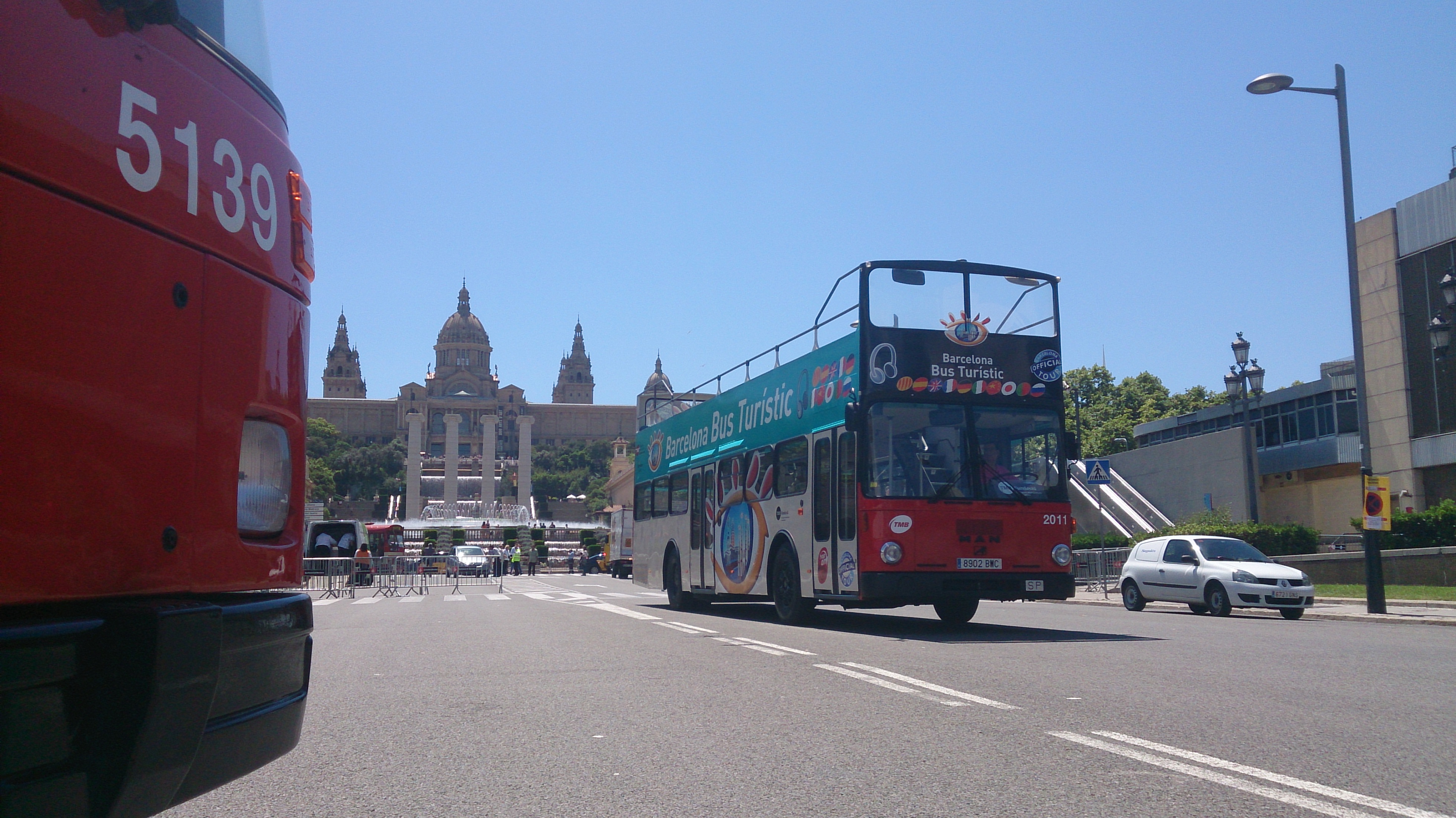 RESUMEN DEL V RALLY DE AUTOBUSES CLASICOS DE BARCELONA A CALDES DE MONTBUI