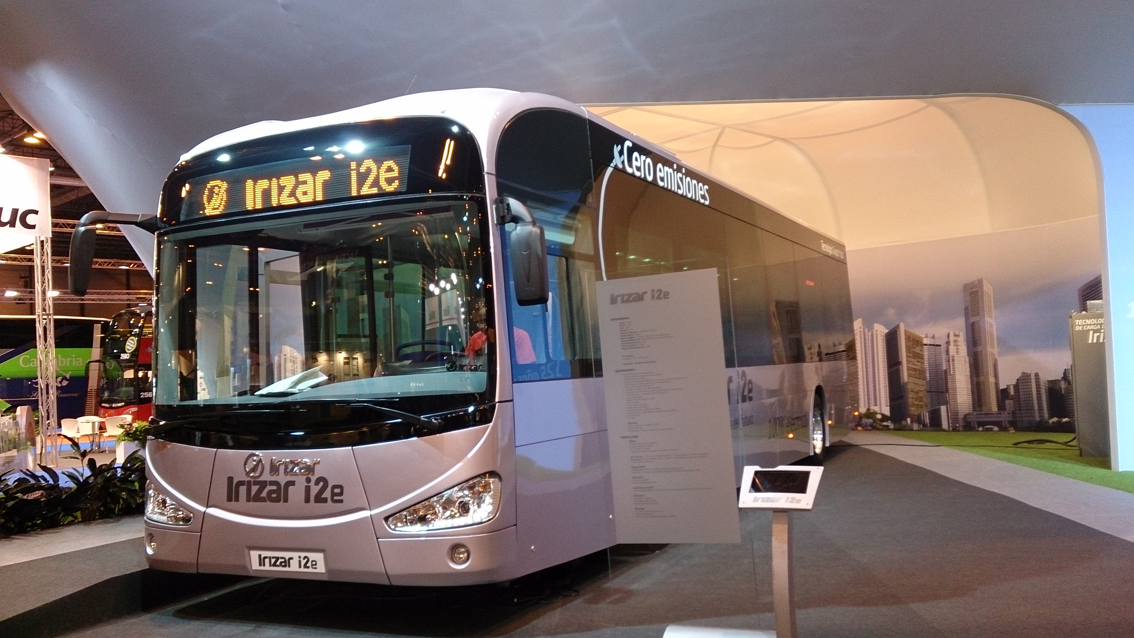 EL IRIZAR I2e YA LO PRUEBA LA EMT MADRID