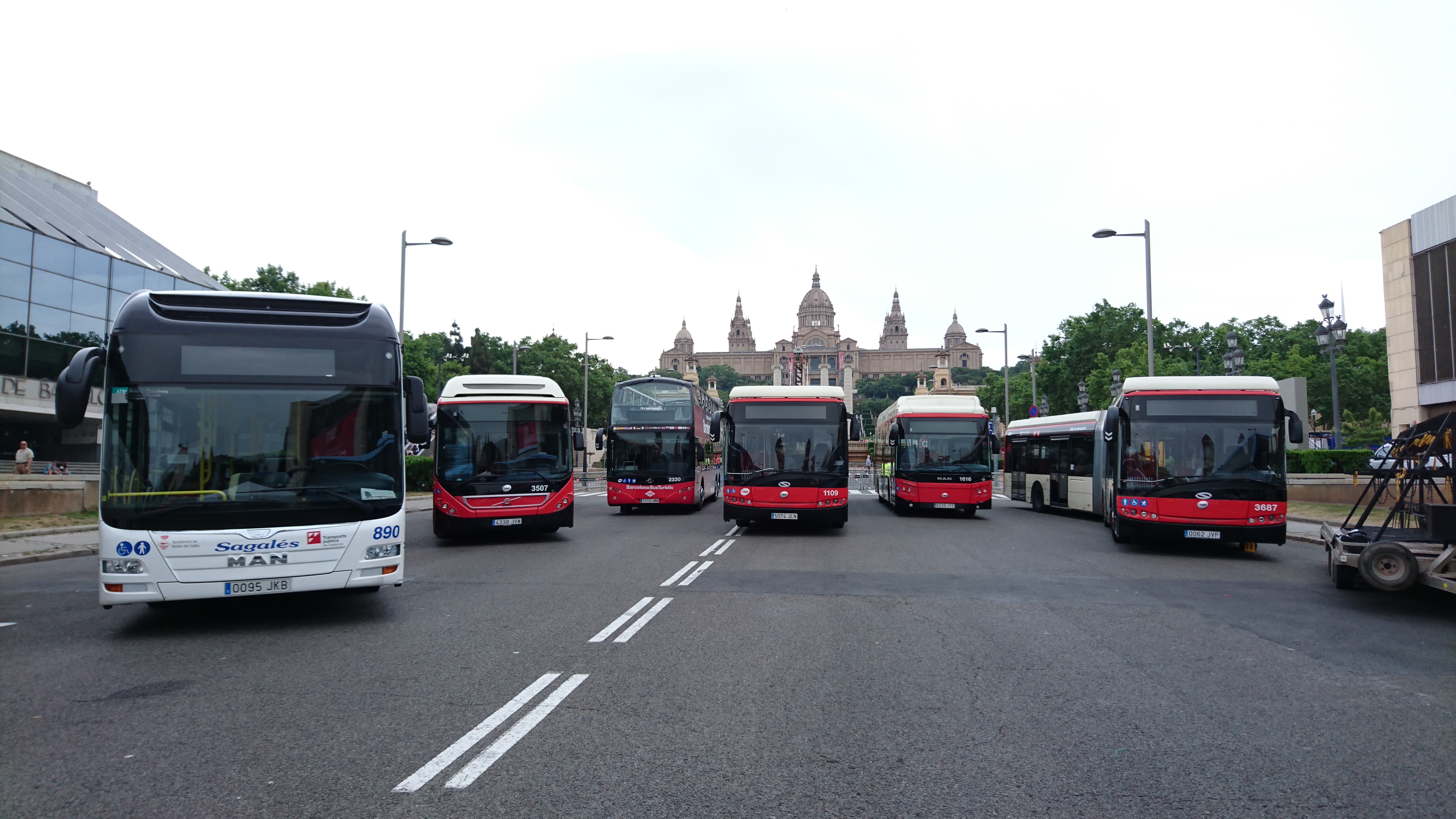 RESUMEN DEL VIII RALLY DE AUTOBUSES CLASICOS DE BARCELONA A CALDES DE MONTBUI