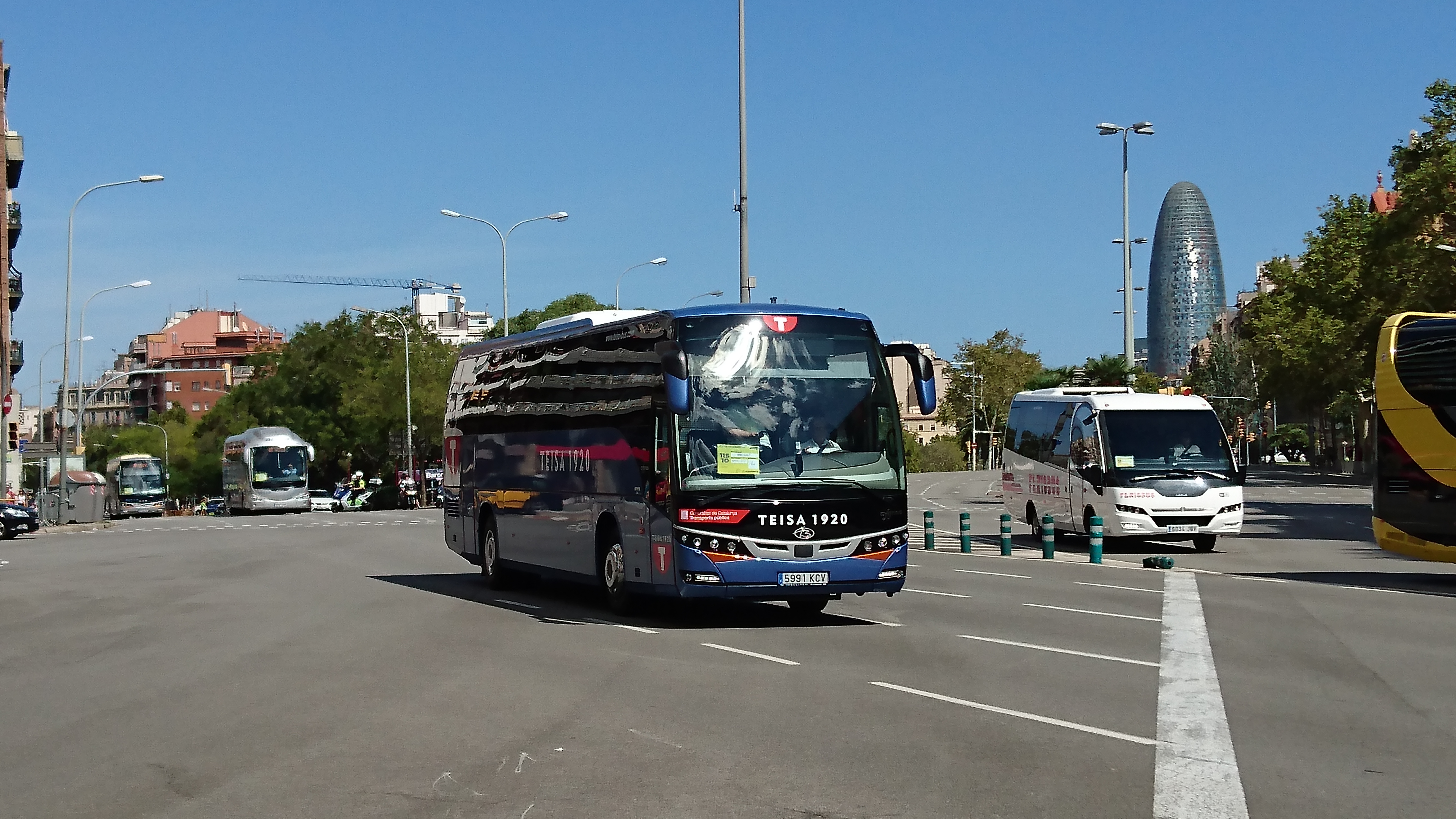 TEISA 1920 ESTRENA NUEVOS BEULAS
