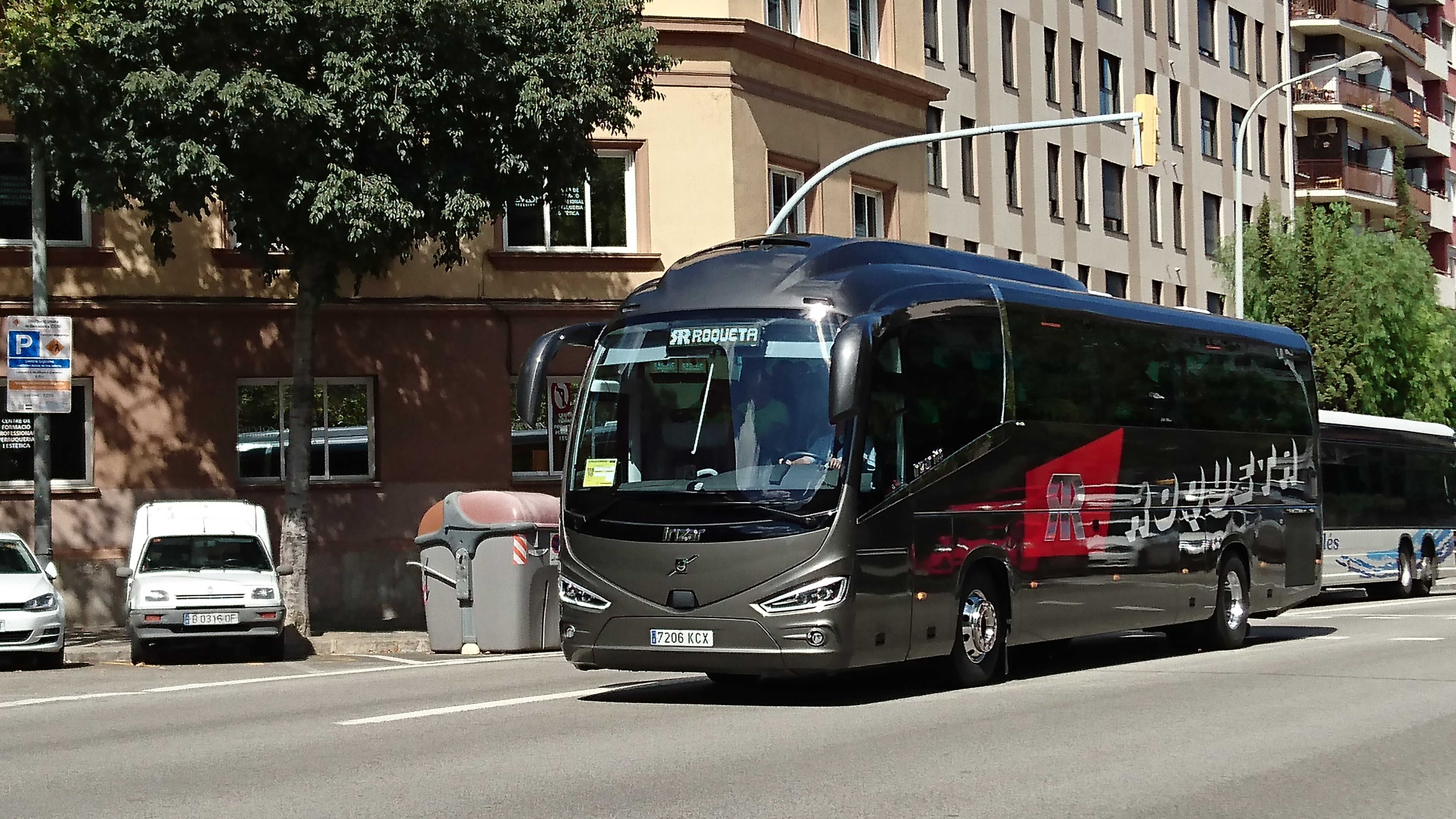 AUTOCARS ROQUETA ESTRENA UN NUEVO IRIZAR