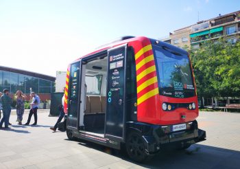 Causa furor el autobús autonomo ERICA