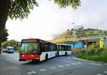 Tusgsal comienza las pruebas de autobuses articulados a sus empleados