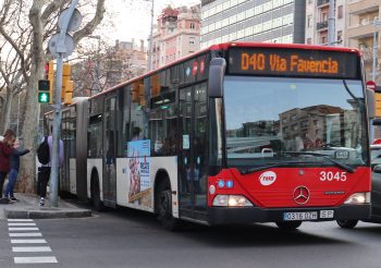 Dos autobuses de TMB sufren importantes incidentes sin causar heridos