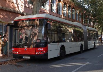 El coche 3664 de TMB vuelve a prestar servicio