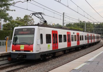 FGC rotula los primeros trenes de la serie 112 con su nuevo logotipo