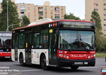 TMB pone a la venta buses ya retirados del servicio