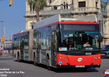 Nuevo intercambio de coches entre cocheras de TMB para reforzar las líneas de la playa