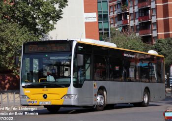 Accidentado un autobús de Monbus-Julià en El Prat de Llobregat