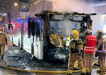 Se incendia un autobús de TMESA en la Rambla d’Egara
