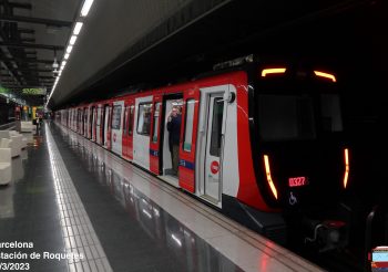 La línea 3 del metro estrena su primer tren de la serie 7000