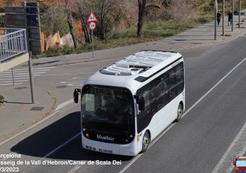 TMB prueba el Bolloré BlueBus de 6 metros de longitud