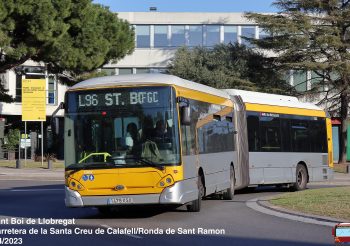 Avanza Baix incorpora autobuses articulados a la línea L96