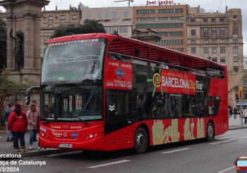 El Barcelona City Tour estrena su primer autobús eléctrico Unvi i23