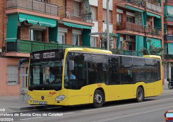 La línea 902 amplia su recorrido y mejora sus horarios